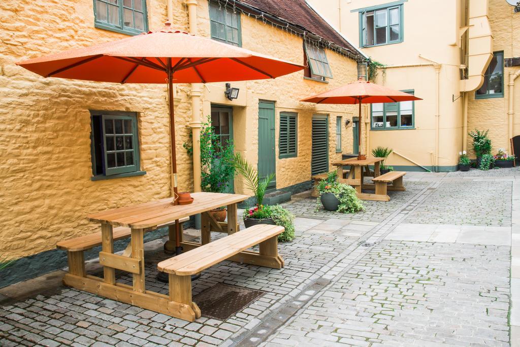 The Dolphin Hotel Wincanton Εξωτερικό φωτογραφία