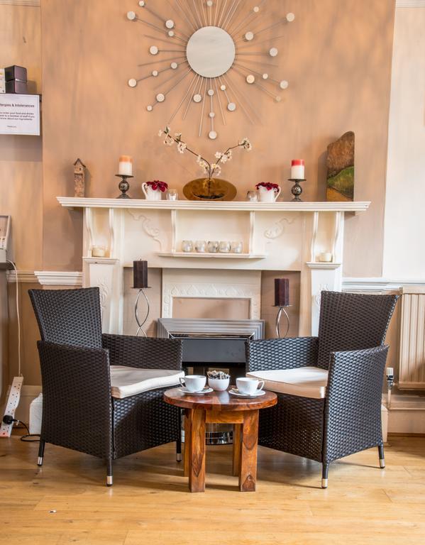 The Dolphin Hotel Wincanton Εξωτερικό φωτογραφία