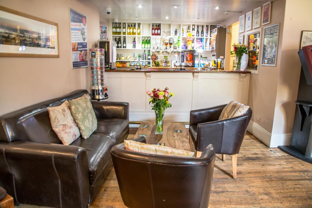 The Dolphin Hotel Wincanton Εξωτερικό φωτογραφία